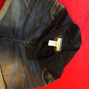 Liz Lange maternity shorts